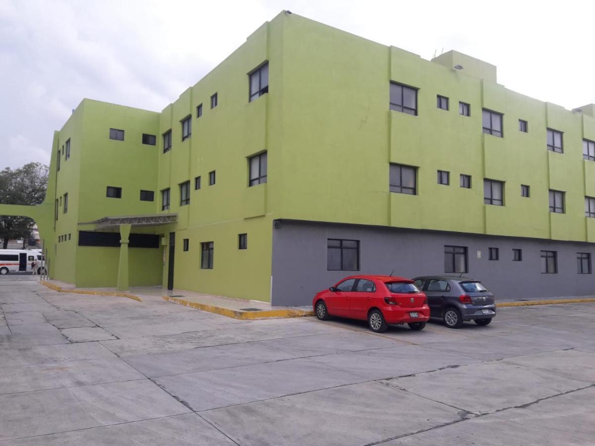 Hotel Terminal De Puebla Buitenkant foto